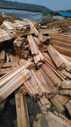 【京港竹木制品廠小葉香樟指接板18MM足厚需要電話】上高縣京港竹木制品廠 - 產(chǎn)品庫